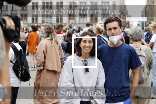 Amsterdam 1 juni 2020
Protest op de dam tegen poltiegeweld tegen donkere mensen. Demi en Nino Wilkes
