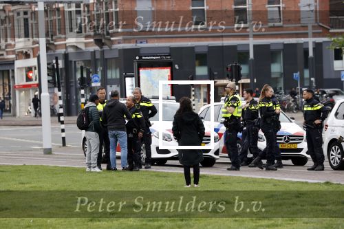 Amsterdam 29 april 2020
Honderden Molukkers op het museumplein. De politie keek toen maar hoefde niet op te treden.