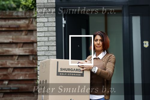 Mijdrecht 24 mei 2020
Rachel Hazes bij haar nieuwe huis .