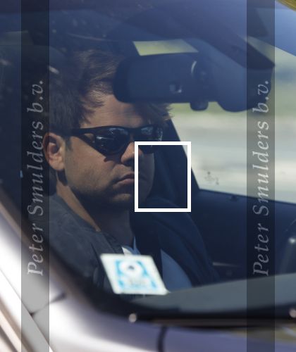 Haarlem / Amsterdam 5 mei 2020
Roel v Velzen rijdt vanaf Haarlem naar Carre in Amsterdam om daar op te treden ivm 5 mei.