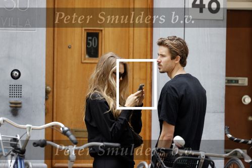 Amsterdam 23 mei 2020
Romee Strijd en haar man  Laurens van Leeuwen in Amsterdam zuid.