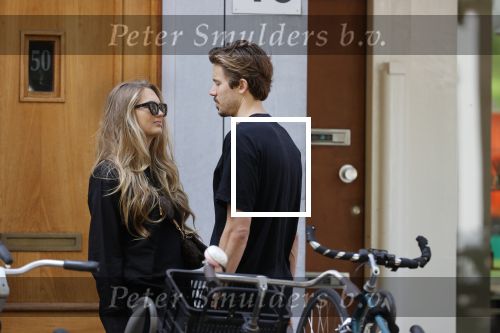 Amsterdam 23 mei 2020
Romee Strijd en haar man  Laurens van Leeuwen in Amsterdam zuid.