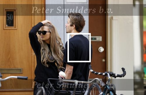 Amsterdam 23 mei 2020
Romee Strijd en haar man  Laurens van Leeuwen in Amsterdam zuid.