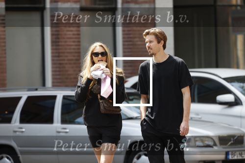 Amsterdam 23 mei 2020
Romee Strijd en haar man  Laurens van Leeuwen in Amsterdam zuid.
