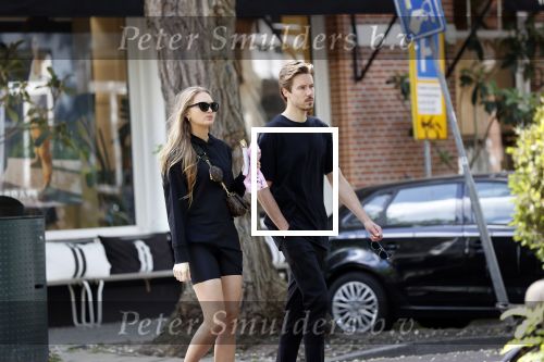 Amsterdam 23 mei 2020
Romee Strijd en haar man  Laurens van Leeuwen in Amsterdam zuid.