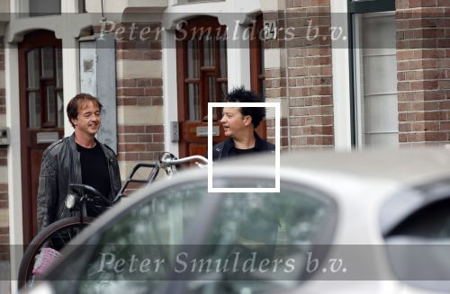 Amsterdam 24 mei 2020
Rop Verheijen met zijn partner op straat in Amsterdam zuid.