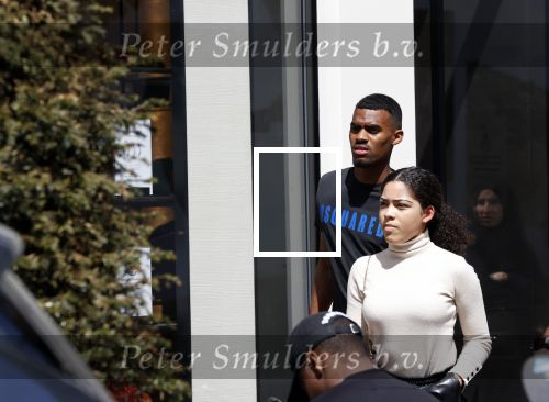 Amsterdam 18 mei 2020
Ryan Gravenberch met â€¦ op de pc hooftstraat