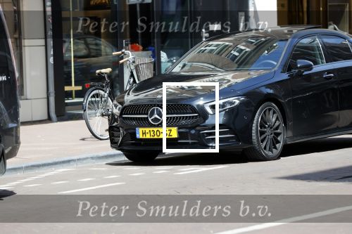 Amsterdam 18 mei 2020
Ryan Gravenberch met â€¦ op de pc hooftstraat