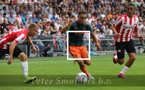 Eindhoven, 22 September 2019 Kompetitiewedstrijd PSV-AJAX, eindstand 1-1
Seiozen 2019/2020
Sergino Dest Mohamed Ihattaren en Michal Sadilek
