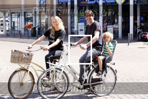 Amsterdam 29 mei 2020
Steven Kazan met zijn vrouw Jamie en hun zoontje