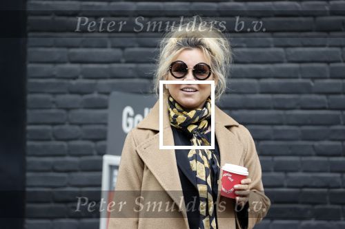 Amsterdam 15 mei 2020
Tatjana drinkt kopje koffie op de beethovenstraat