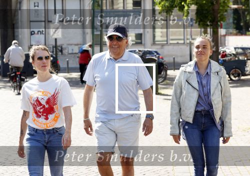 Hilversum 29 mei 2020
Tessa Sentrop met zus en vader