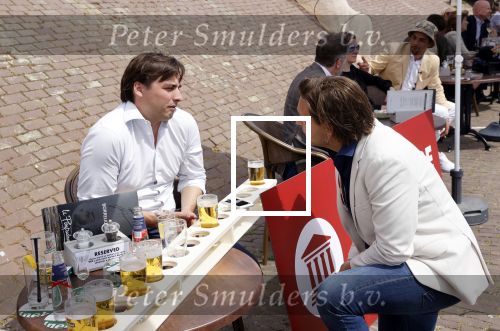 Volendam 1 juni 2020
Forum van Democratie met Thierry Baudet Theo Hiddema en Wybren van Haga zijn in Volendam tijdens de opening van de terrassen.