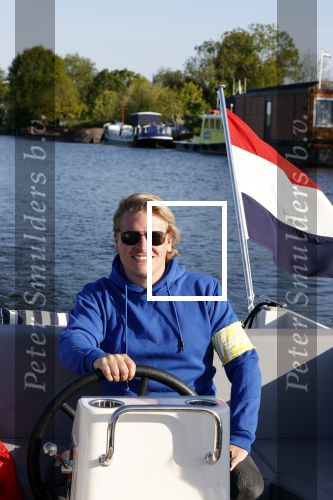 Nigtevecht 6 mei 2020
Thomas Berge Myrthe Mylius enhub zoon Jack aan het varen op de Vecht