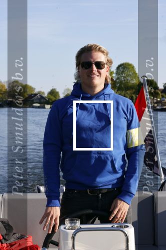 Nigtevecht 6 mei 2020
Thomas Berge Myrthe Mylius enhub zoon Jack aan het varen op de Vecht