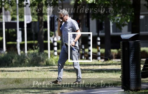 Amsterdam 29 mei 2020
Tom Egbers laat zijn hond uit.