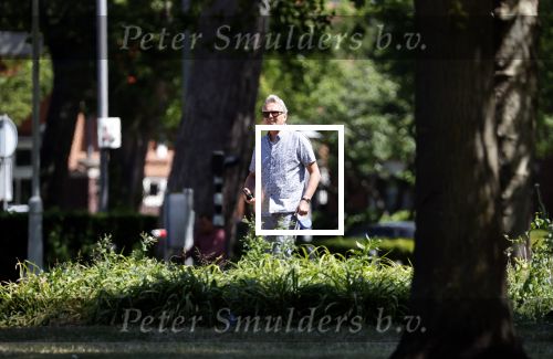 Amsterdam 29 mei 2020
Tom Egbers laat zijn hond uit.