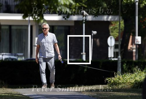 Amsterdam 29 mei 2020
Tom Egbers laat zijn hond uit.