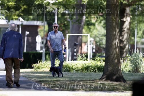 Amsterdam 29 mei 2020
Tom Egbers laat zijn hond uit.