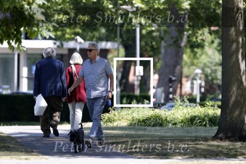 Amsterdam 29 mei 2020
Tom Egbers laat zijn hond uit.