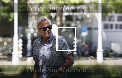 Amsterdam 29 mei 2020
Tom Egbers laat zijn hond uit.