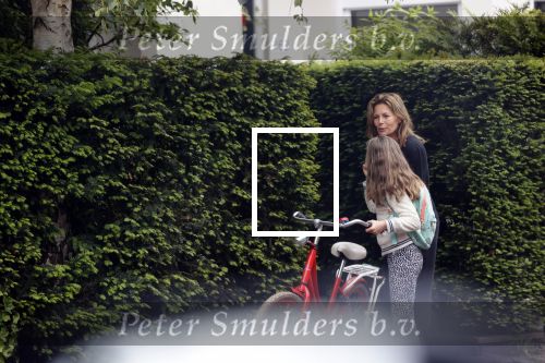Haarlem 4 juni 2020
De vriendin en dochter van Wim Kieft bij hun huis.