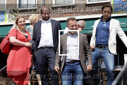 Volendam 1 juni 2020
Forum van Democratie met Wybren v Haga is in Volendam tijdens de opening van de terrassen.
