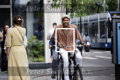 Amsterdam 4 juni 2021
Alain Clarik op de fiets in Amsterdam zuid