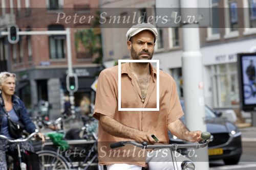 Amsterdam 4 juni 2021
Alain Clarik op de fiets in Amsterdam zuid