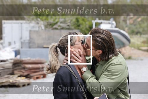 Ibiaza, 24 April 2021
Andre Hazes en Sarah v Soelen kussend