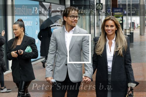 Amstelveen 27 mei 2021
Opening Yoyo tea bar van Rachel Hazes in winkelcentrum Amstelveen.
Andre Hazes zijn vriendinSarah v Soelen en haar ouders zijn ook aanwezig.