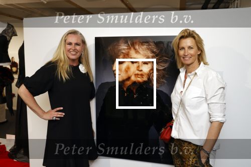 Amsterdam 9 juni 2021
Opening expositie van Monique Collignon in beurs v Berlage. Anouk Smulders