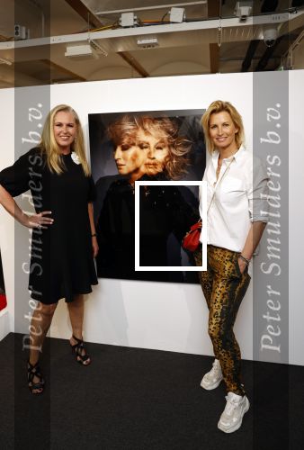 Amsterdam 9 juni 2021
Opening expositie van Monique Collignon in beurs v Berlage. Anouk Smulders