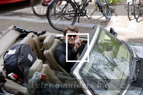 Amsterdam 29 mei 2021
Beau v Erven Dorens in zij Jaguar cabriolet in het centrum van Amsterdam.