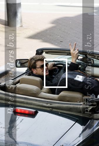 Amsterdam 29 mei 2021
Beau v Erven Dorens in zij Jaguar cabriolet in het centrum van Amsterdam.