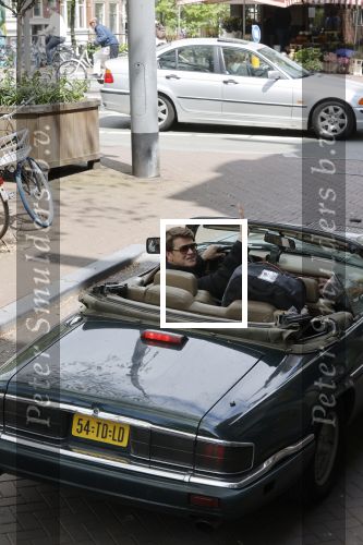 Amsterdam 29 mei 2021
Beau v Erven Dorens in zij Jaguar cabriolet in het centrum van Amsterdam.