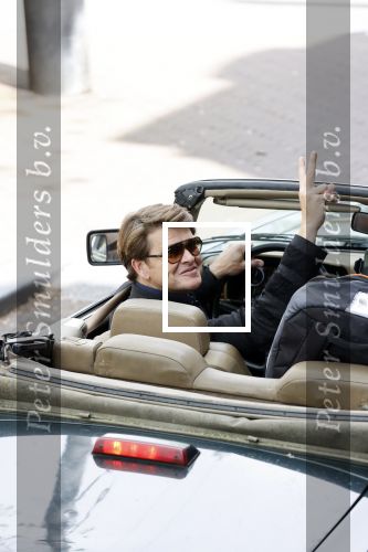 Amsterdam 29 mei 2021
Beau v Erven Dorens in zij Jaguar cabriolet in het centrum van Amsterdam.