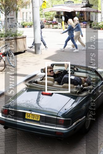 Amsterdam 29 mei 2021
Beau v Erven Dorens in zij Jaguar cabriolet in het centrum van Amsterdam.