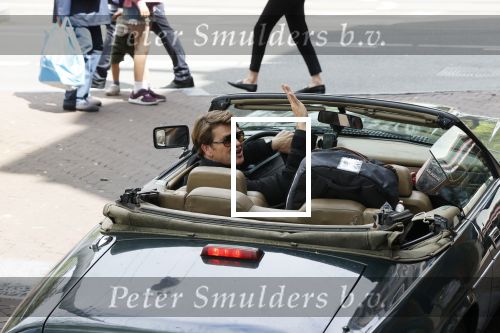 Amsterdam 29 mei 2021
Beau v Erven Dorens in zij Jaguar cabriolet in het centrum van Amsterdam.