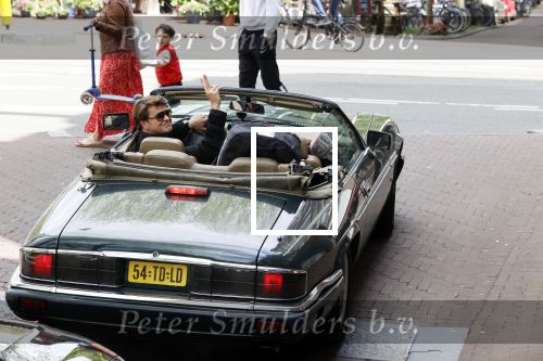Amsterdam 29 mei 2021
Beau v Erven Dorens in zij Jaguar cabriolet in het centrum van Amsterdam.