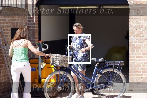 Noordwijk 31 mei en 1 juni 2021
Het nieuwe huis van Martien en Erica Meiland. Ze verhuizen vanuit Hengelo naar Noordwijk.
Aanwezig Martien Meiland Erica Meiland Maxime Meiland met dochter Claire en partner Leroy Molkenboer Montana Meiland met vrien Dirk Hoogstraten. Ook broer Jaap meiland en zijn vrouw Evelien helpen mee.