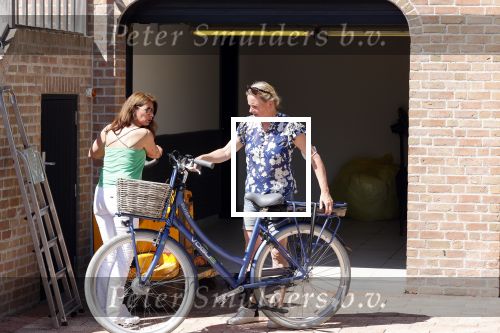 Noordwijk 31 mei en 1 juni 2021
Het nieuwe huis van Martien en Erica Meiland. Ze verhuizen vanuit Hengelo naar Noordwijk.
Aanwezig Martien Meiland Erica Meiland Maxime Meiland met dochter Claire en partner Leroy Molkenboer Montana Meiland met vrien Dirk Hoogstraten. Ook broer Jaap meiland en zijn vrouw Evelien helpen mee.