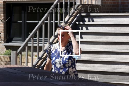Noordwijk 31 mei en 1 juni 2021
Het nieuwe huis van Martien en Erica Meiland. Ze verhuizen vanuit Hengelo naar Noordwijk.
Aanwezig Martien Meiland Erica Meiland Maxime Meiland met dochter Claire en partner Leroy Molkenboer Montana Meiland met vrien Dirk Hoogstraten. Ook broer Jaap meiland en zijn vrouw Evelien helpen mee.