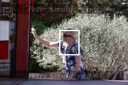 Noordwijk 31 mei en 1 juni 2021
Het nieuwe huis van Martien en Erica Meiland. Ze verhuizen vanuit Hengelo naar Noordwijk.
Aanwezig Martien Meiland Erica Meiland Maxime Meiland met dochter Claire en partner Leroy Molkenboer Montana Meiland met vrien Dirk Hoogstraten. Ook broer Jaap meiland en zijn vrouw Evelien helpen mee.