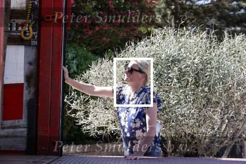 Noordwijk 31 mei en 1 juni 2021
Het nieuwe huis van Martien en Erica Meiland. Ze verhuizen vanuit Hengelo naar Noordwijk.
Aanwezig Martien Meiland Erica Meiland Maxime Meiland met dochter Claire en partner Leroy Molkenboer Montana Meiland met vrien Dirk Hoogstraten. Ook broer Jaap meiland en zijn vrouw Evelien helpen mee.