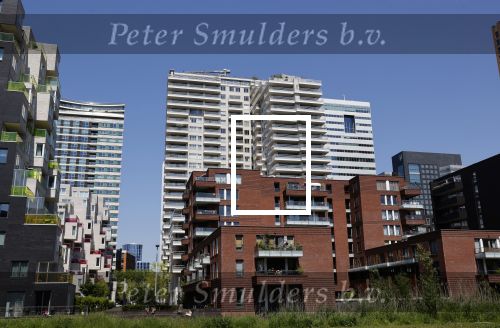 Amsterdam 2 juni 2021
OA frenkie de Jong en Martin Garrix wonen in dit complex op de zuidas