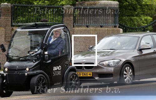 Amsterdam 26 mei 2021
Jeroen Krabbe in zijn Biro karretje