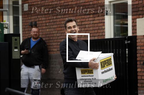 Amsterdam 21 mei 2021
Jeroen v d Boom verhuisd naar zijn nieuwe huis in Amsterdam zuid