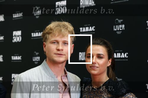 Amsterdam 2 juni 2021
FHM 500 uitreiking bij IJVER in Amsterdam noord. Kalvijn met zijn vriendin Nina Warink