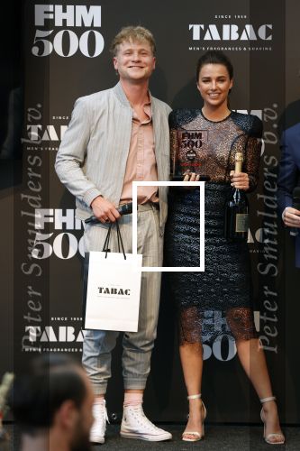 Amsterdam 2 juni 2021
FHM 500 uitreiking bij IJVER in Amsterdam noord. Kalvijn met zijn vriendin Nina Warink